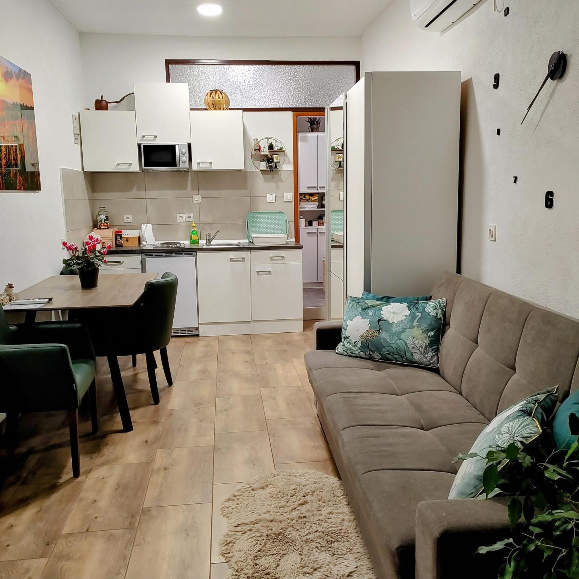 Piccolo Apartment Knin Luaran gambar